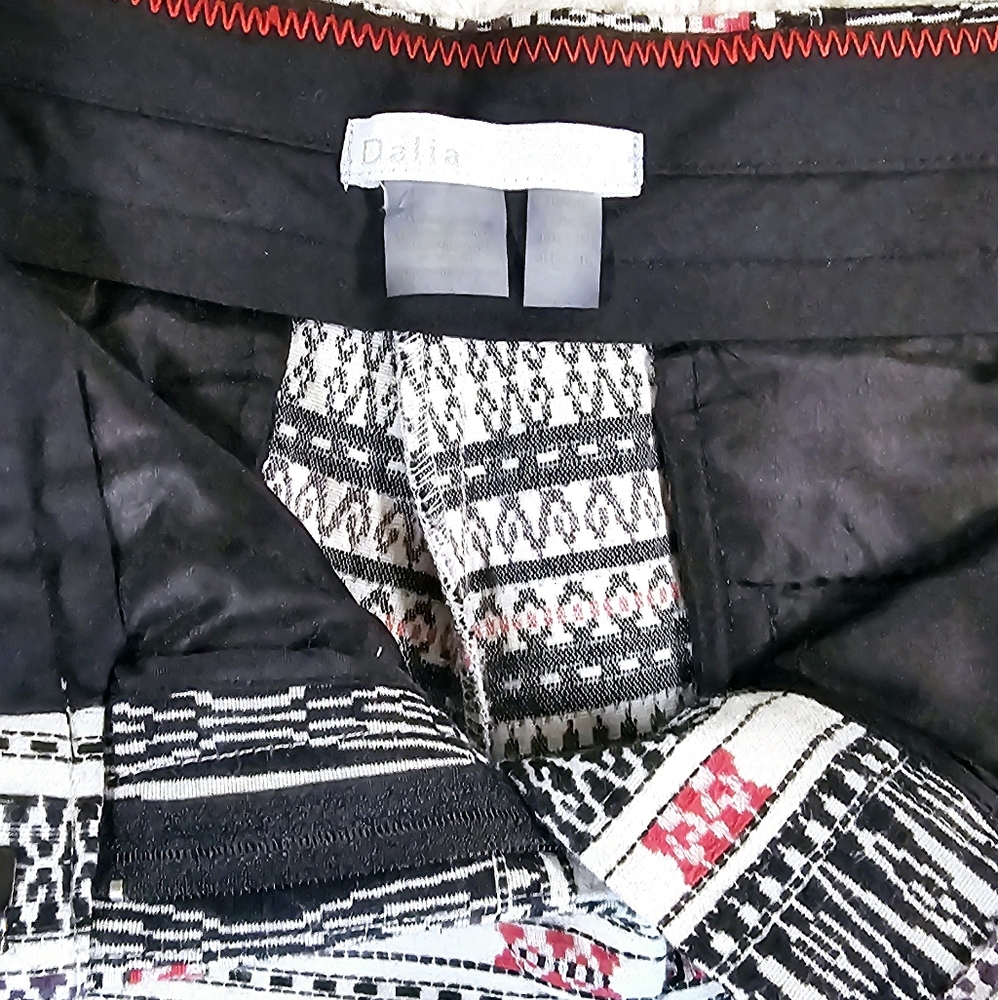 Aztec Pattern Shorts - Picture 3 of 9